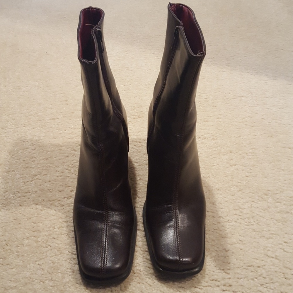 Brown boots